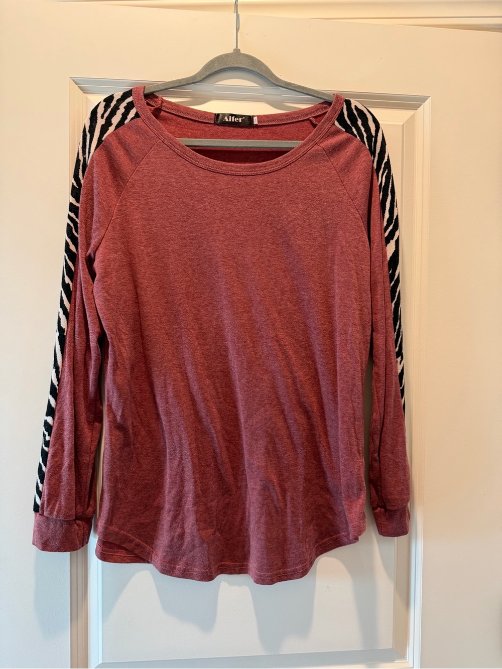 Mauve Long-Sleeve Pullover with Zebra Stripe Sleeves